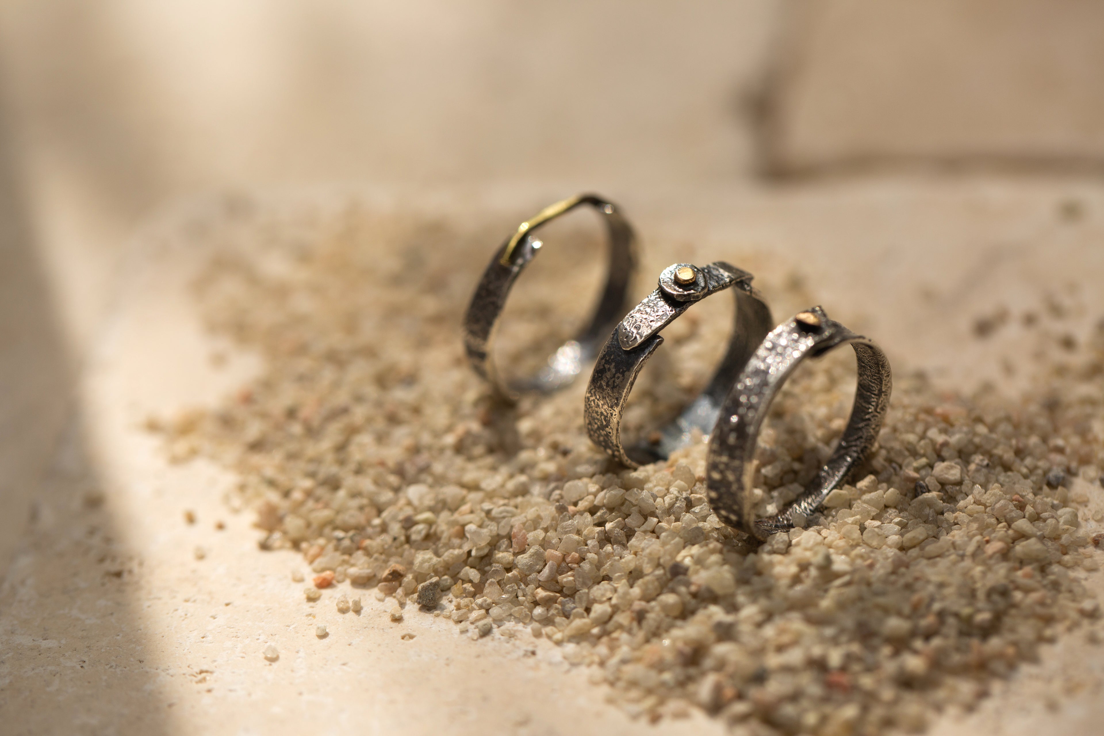mixed metal layered band